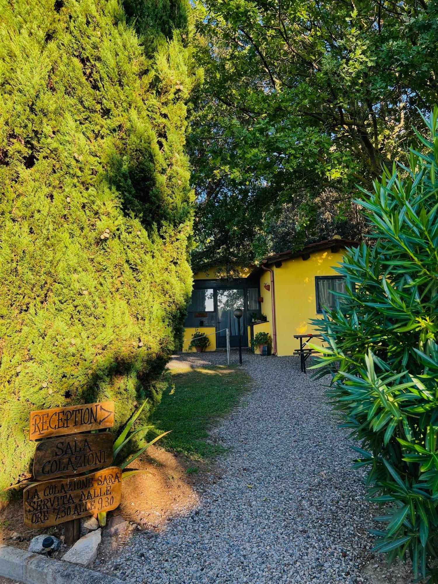 Bed and Breakfast Il Melarancio Pescia Romana Zewnętrze zdjęcie